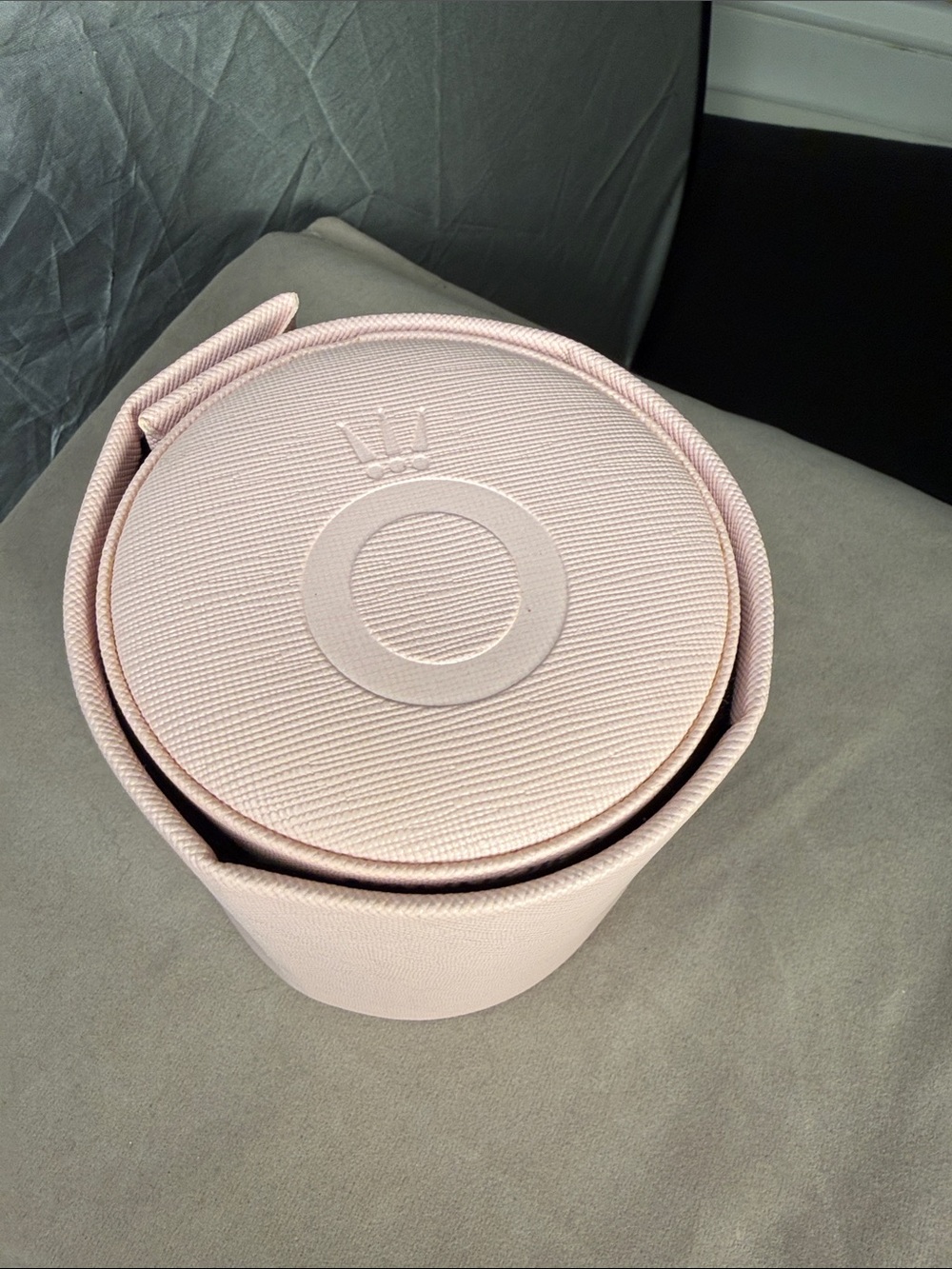 Pandora Women's Round Pink Travel Jewelry Case- Soft Pink new